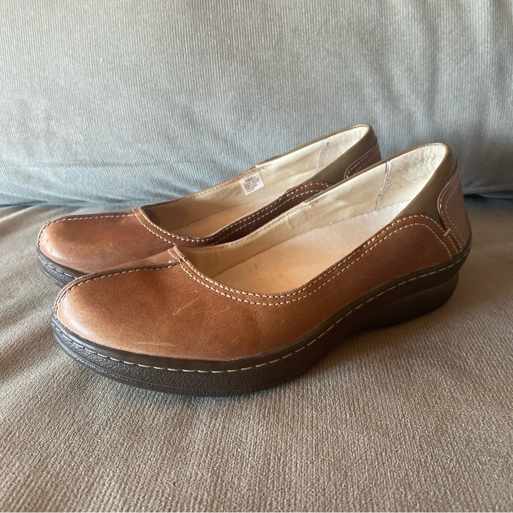 🛑SOLD🛑L.L Bean Brown Leather Loafer Wedge Slip On Shoes Size 7 Medium Split Toe